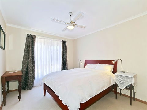 Sun & Sea - Accommodation Europe 4