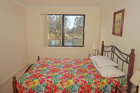 The Moorings Waterfront - Events Australia 4