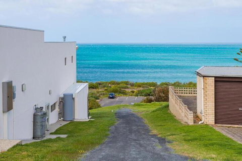 Seagull House Ocean Viewed House - Events Australia 3