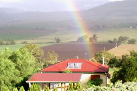 R On The Downs BnB & Spa Cottages - Events Australia 1
