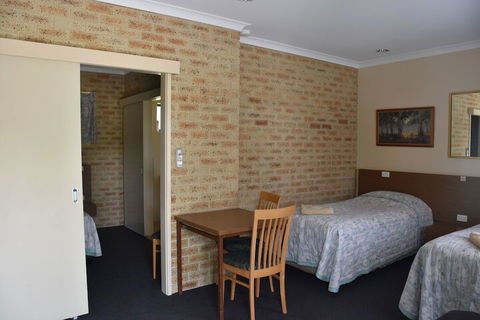 Valley Views Motel & Chalets - Events Australia 2