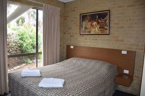 Valley Views Motel & Chalets - Events Australia 3