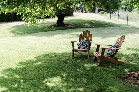 Walnut Tree Cottages - Accommodation Europe 4