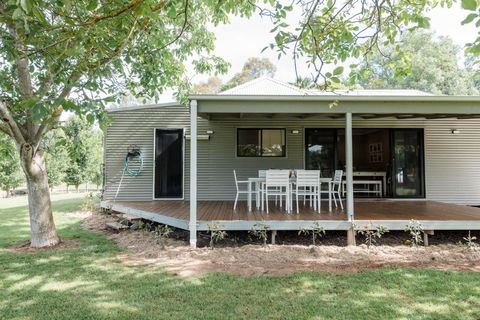 Walnut Tree Cottages - Accommodation Europe 3