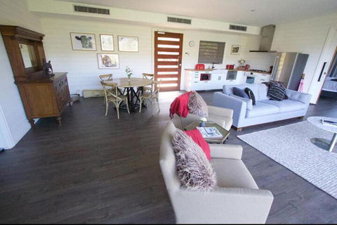Amaroo Valley Springs - Events Australia 4