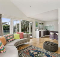 Fern Beach House - Events Australia