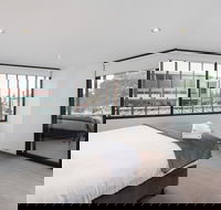 Melbourne Holiday Apartments Williamstown - Events Australia