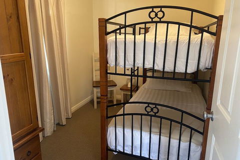 Manyat Peak Cottages - Events Australia 2