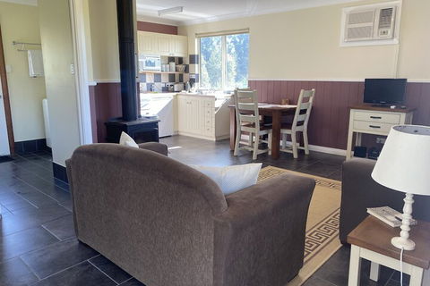 Manyat Peak Cottages - Events Australia 3