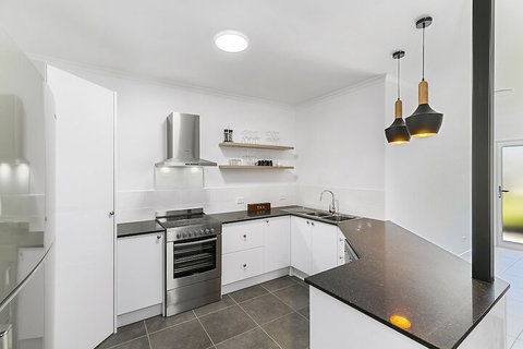 Kenilworth Boutique Accommodation - Events Australia 4