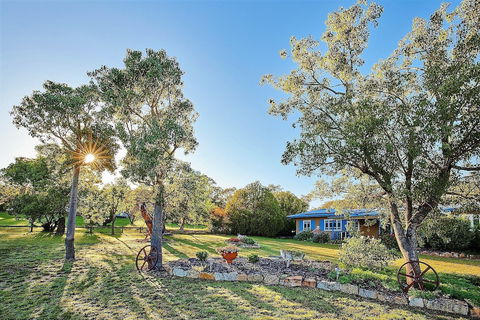A Stanthorpe Getaway - Events Australia 0