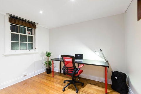 HELENA, 2BDR Fitzroy House - Events Australia 1