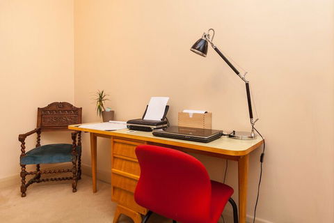 MADELINE, 1BDR Fitzroy Apartment - Events Australia 3