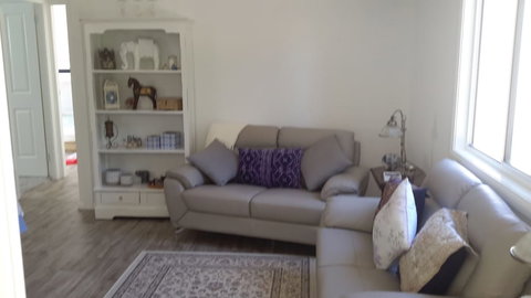 The Best Exotic Magnolia Cottage - Events Australia 0