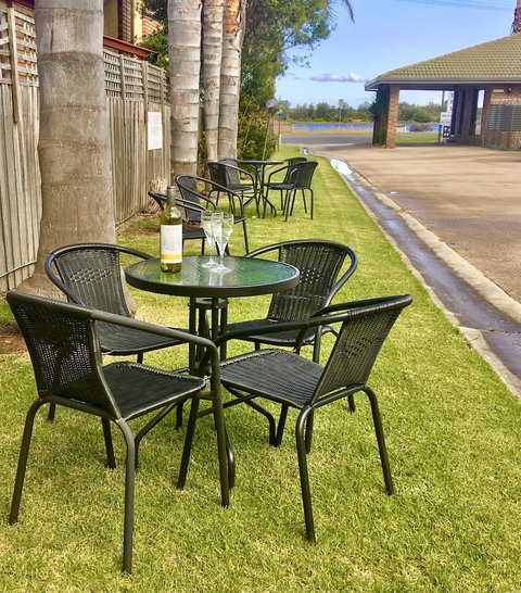 Sandbar Motel - Events Australia 1