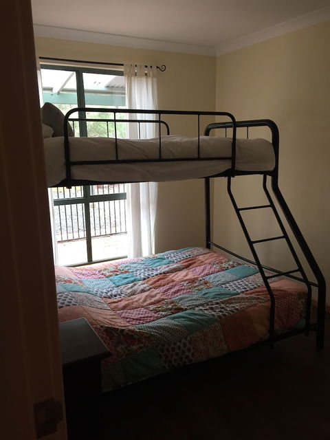 Silversprings Cottages - Tourism Bookings 4