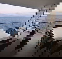 1 Bright Point Apartment 5201 - Accommodation Europe