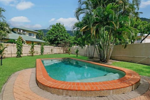 2br Amazing Beach House - Events Australia 0