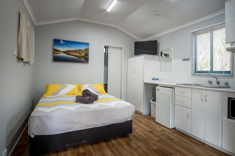 Kimberleyland Waterfront Holiday Park - Tourism Bookings 6