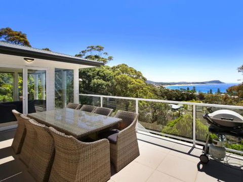 Ocean Breeze 41 Kurrawyba Avenue Terrigal - Tourism Bookings 3