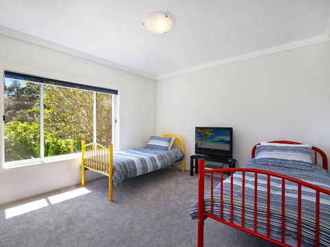 Ocean Breeze 41 Kurrawyba Avenue Terrigal - Tourism Bookings 1