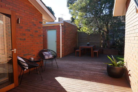 Tussock Sands - Accommodation Europe 1