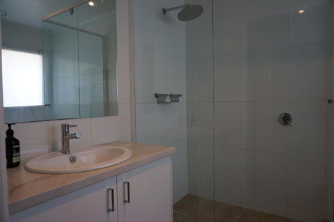 Tussock Sands - Accommodation Europe 3