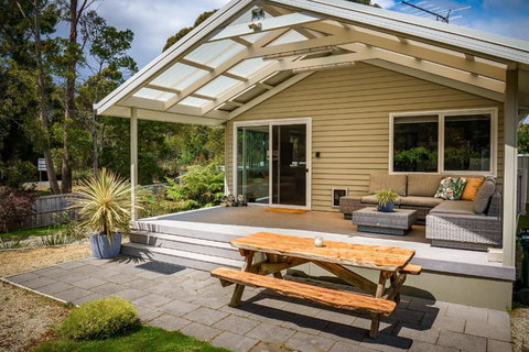 Adventure Bay Holiday Home - Events Australia 6