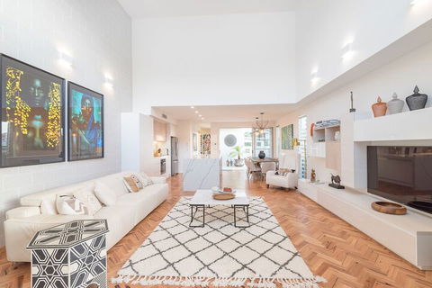 Noosa Villas - Events Australia 4