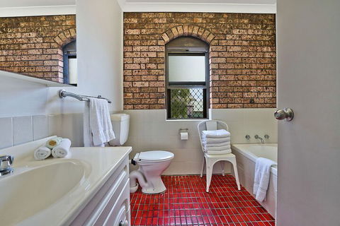 Centennial Terrace Apartments - Accommodation Europe 2