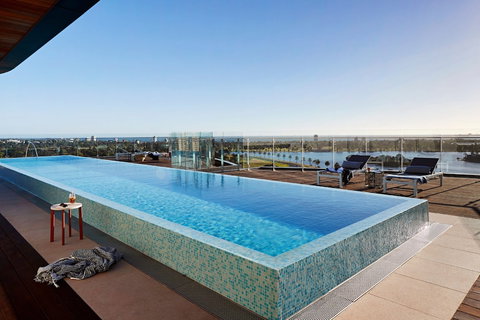 Tyrian Serviced Apartments - Albert Park Lake - Events Australia 1