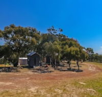 Seven Hills Tiny House - Tourism Bookings
