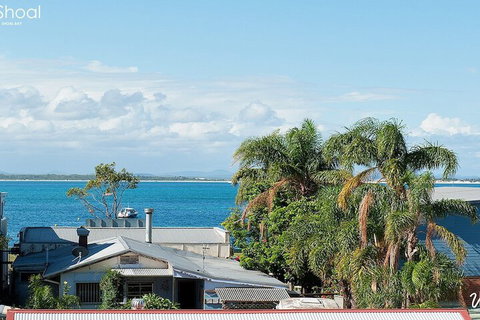 The Shoal Apartments Unit 201 / 4 8 Bullecourt Street - Events Australia 3