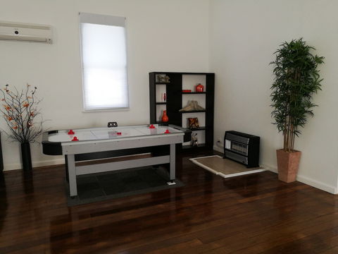 Lake Tyrrell Accommodation Sea Lake - Events Australia 1