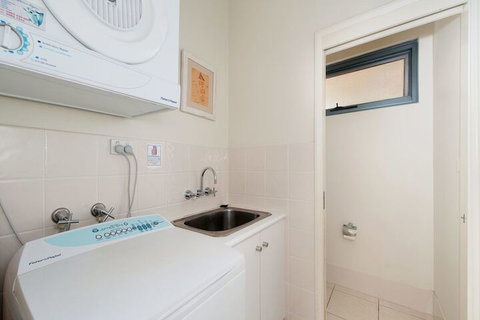 Soldiers Point Road Kooyonga 3 211 - Events Australia 1