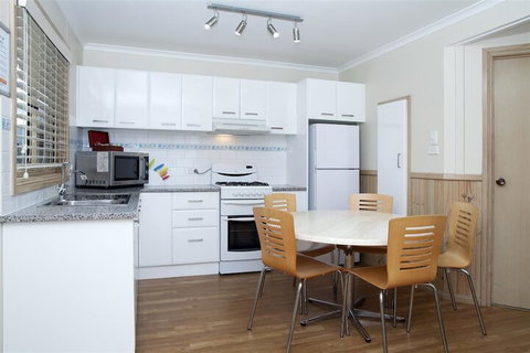 Holiday Haven Swan Lake - Events Australia 7