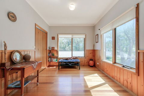 Halcyon - Accommodation Europe 7