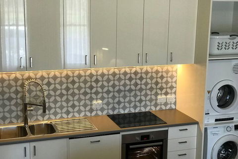 The Botanic Apartments Williamstown - Events Australia 4