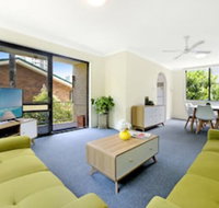 Beachside Unit Near Convention Centre - Events Australia