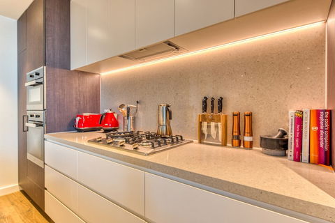 Fitzroy Lifestyle 2 Bed 2 Bath - Events Australia 4