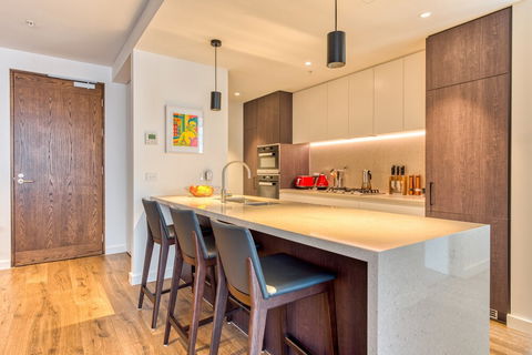 Fitzroy Lifestyle 2 Bed 2 Bath - Events Australia 3