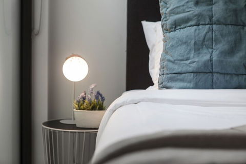 Harvard Apartments By Ready Set Host - Accommodation Europe 6