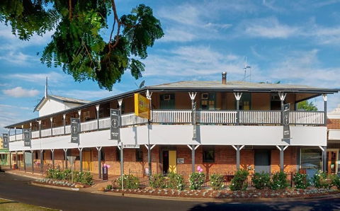 Hotel Cunnamulla - Accommodation Europe 0