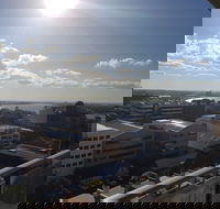 Watt Street Studio Apartment w / Ocean Views - Accommodation Europe