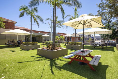 Nightcap At The Charles Hotel - Events Australia 2