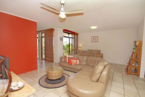 Unit 4 Cooltoro Court Coolum Beach - Events Australia 5