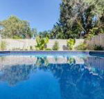 59 Banksia Avenue Coolum Beach Pet Friendly Linen included 500 BOND - Events Australia