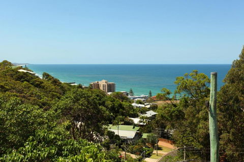 56 Millen Crt Coolum Beach Pet Friendly Linen Included - Events Australia 1