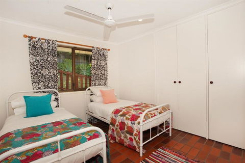54 Coolum Terrace Coolum Beach - Events Australia 3