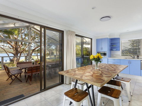 Reflections - Tourism Bookings 6